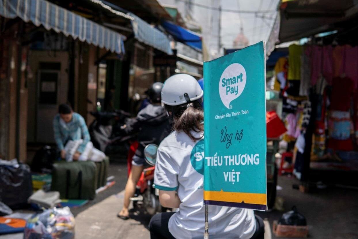  Ví điện tử SmartPay sát cánh cùng tiểu thương Việt vượt “bão Covid”